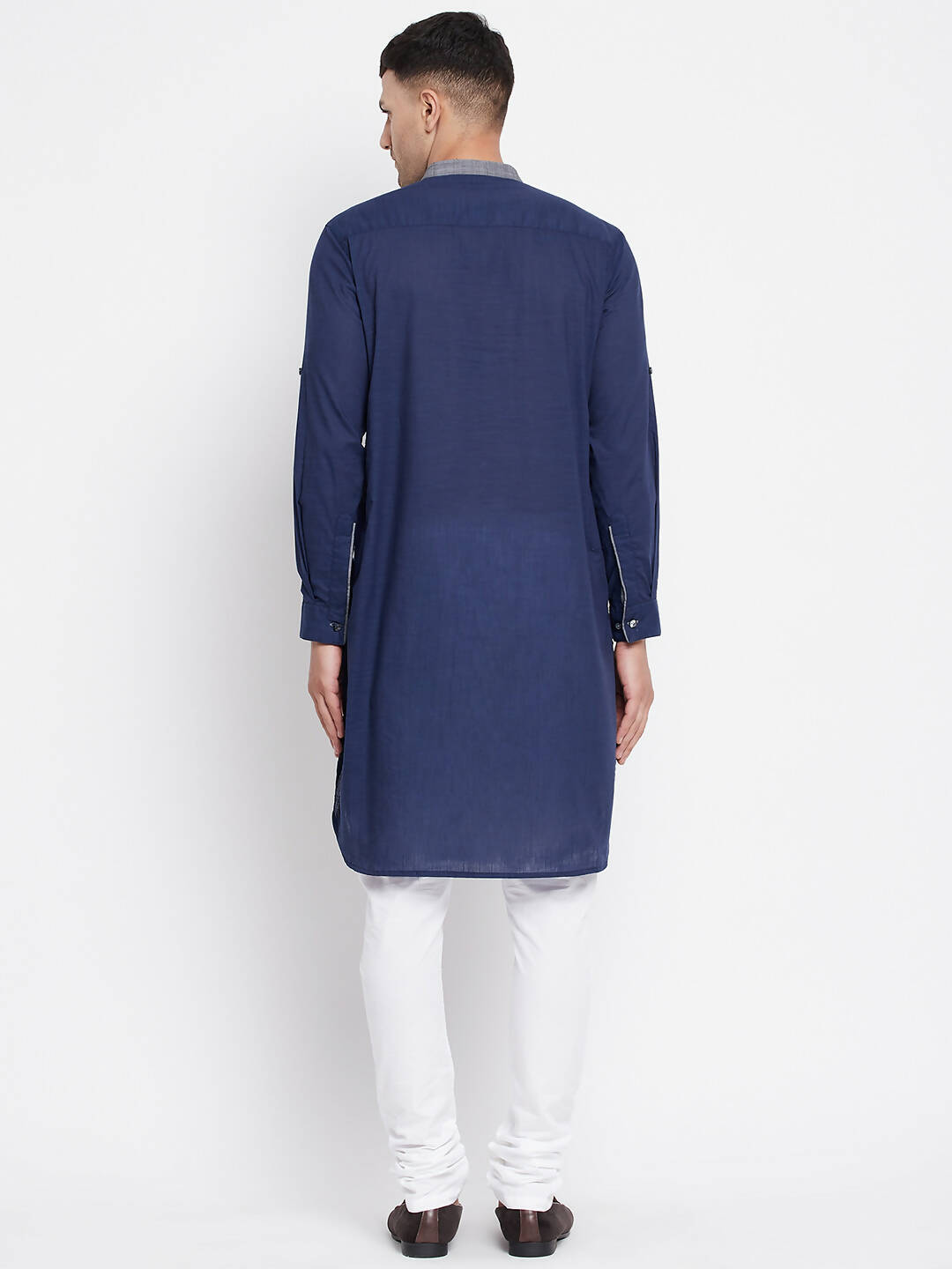 Even Apparels Blue Pure Cotton Men's Kurta With Contrast Collar And Placket | Swadesiicart