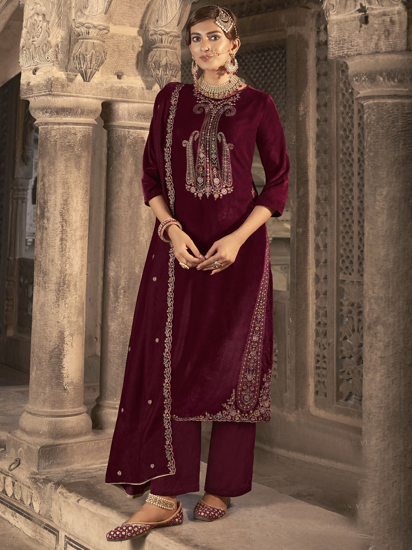 Jyoti Fashion Women's Maroon Velvet Floral Resham Thread with Jari work Kurta with Trouser & Dupatta | Swadesiicart