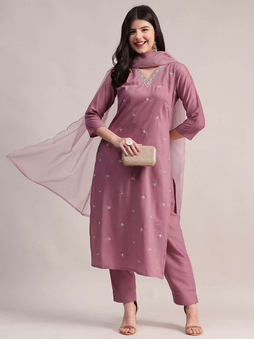 Aavyora Women Lavender Embroidered Chinon Kurta with Straight Pants & Organza Dupatta Set - Swadesiicart