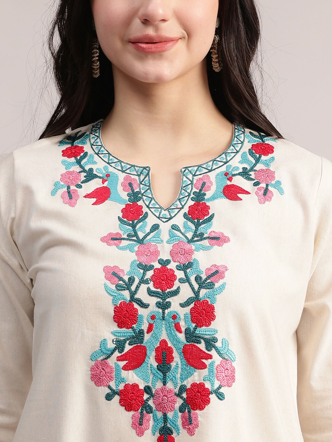 Aavyora Women's Off-White Embroidered Cotton Flex Co-Ord Set - Swadesiicart