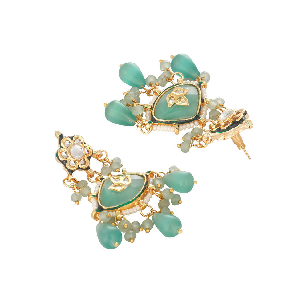 Nuyug 22K Gold Plated Lush Green Maang Tikka & Earrings Set | Swadesiicart