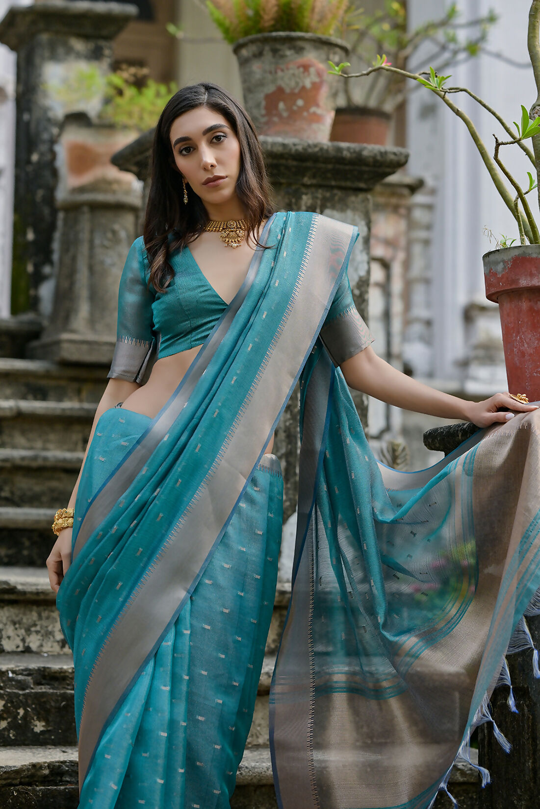 Vishnu Weaves Women's Rama Soft Tissue Silk Zari Woven Saree with Blouse - Swadesiicart