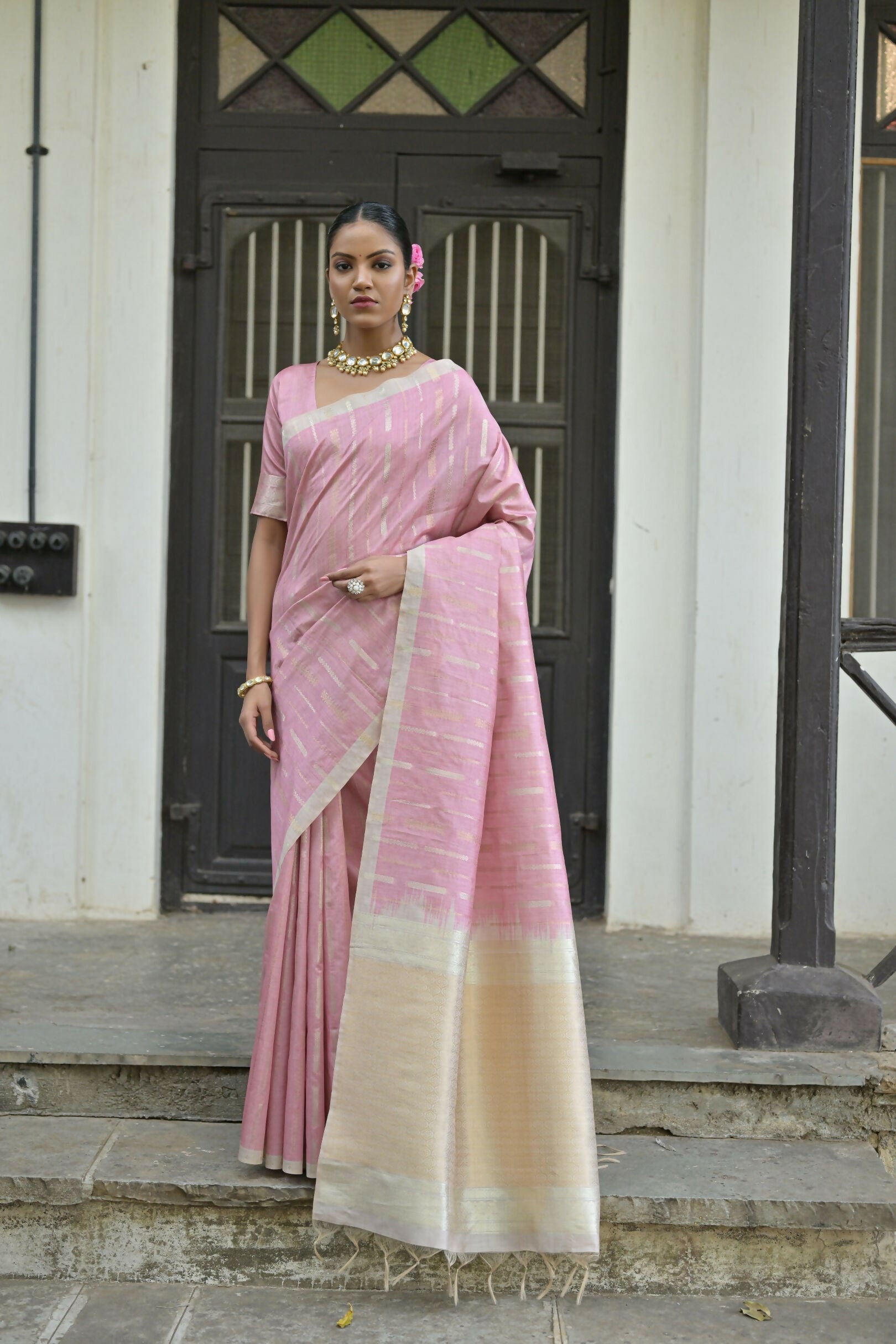 Vishnu Weaves Women's Pink Premium Tussar Silk Saree with Blouse - Swadesiicart