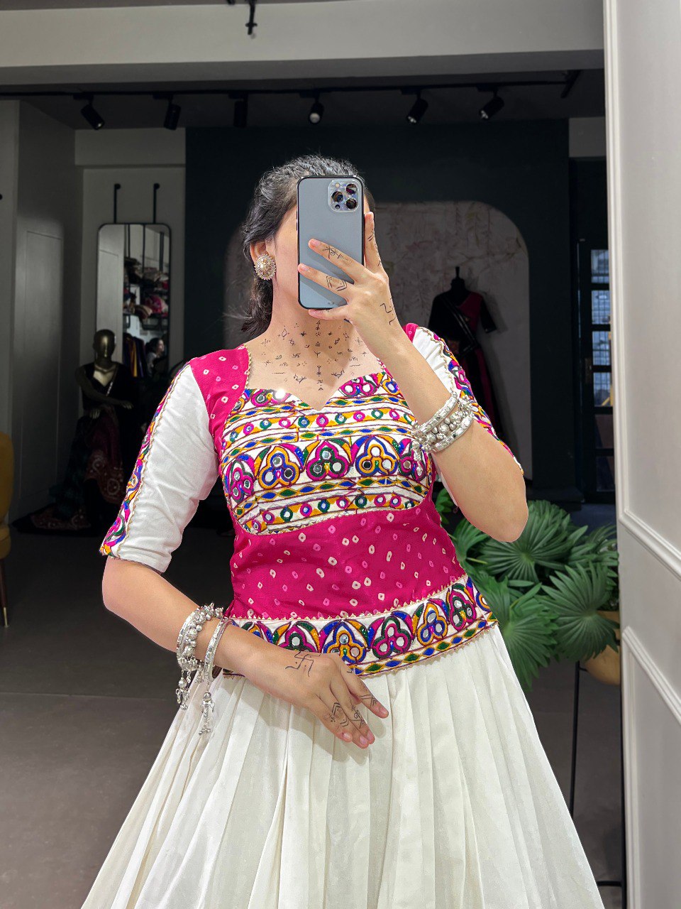 Lorenvalley Pure Cotton White Plain With Gota Patti Touch Up Lehenga Choli | Swadesiicart