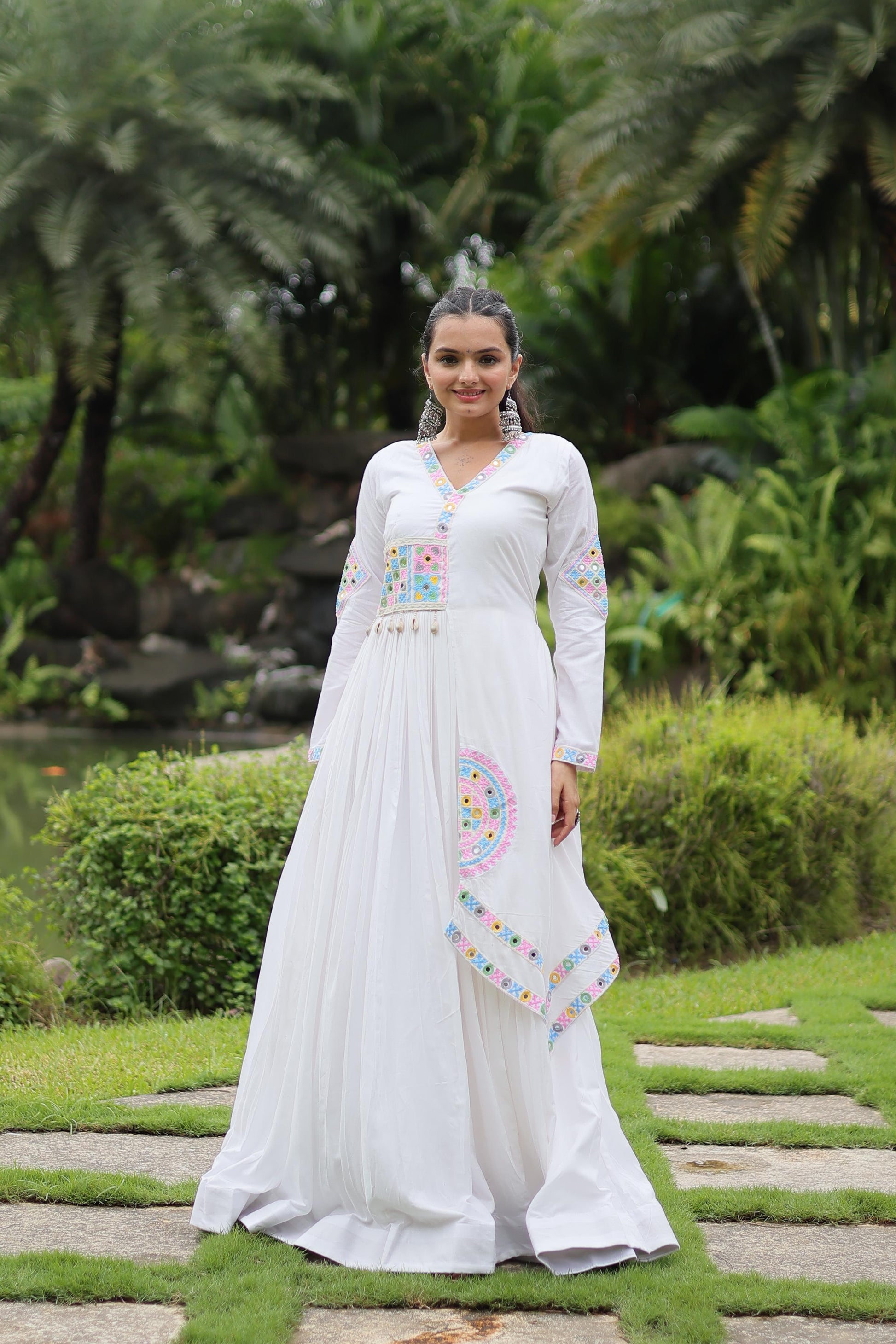 Lorenvalley White Rayon Fabric With Kutchi Gamthi Lace Gown | Swadesiicart