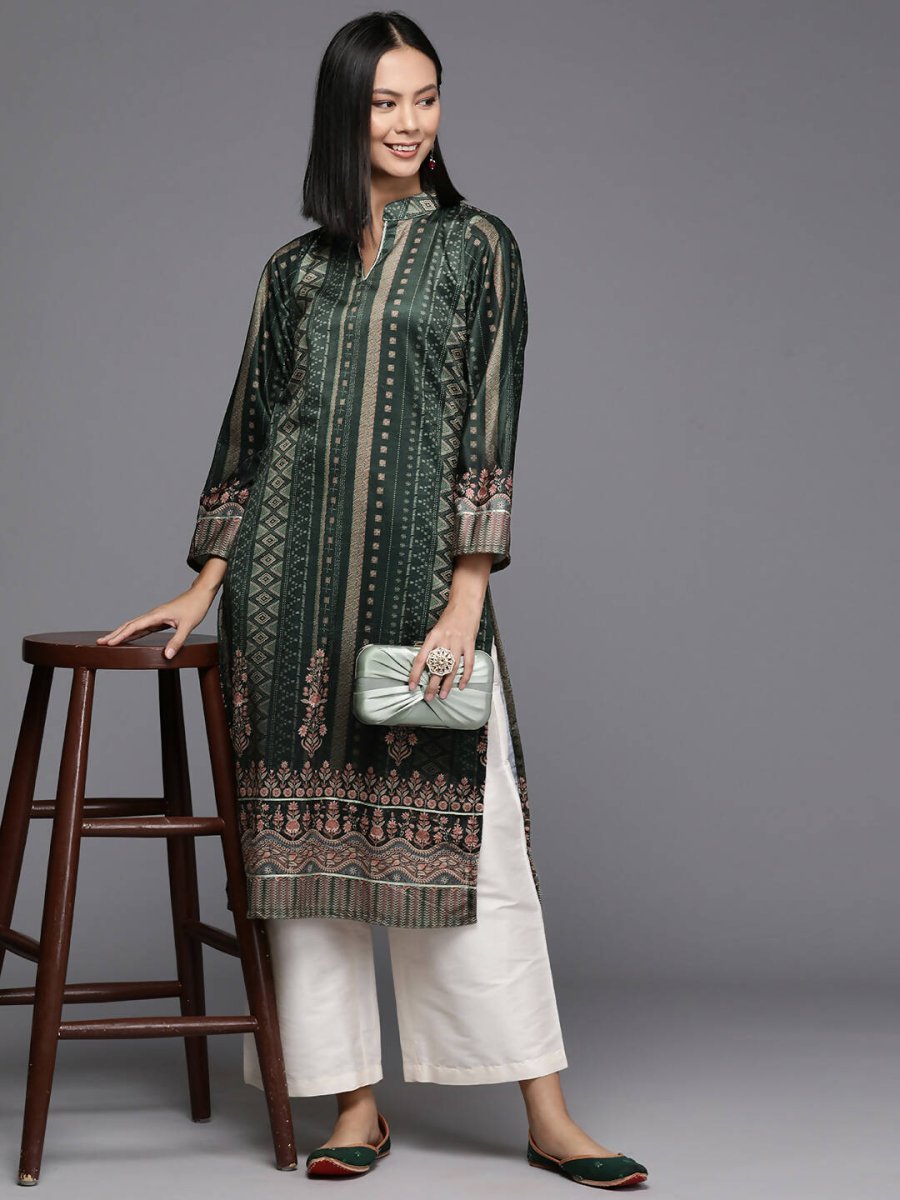 Ahalyaa Women's Traditional wear Kurta - Dark Green | Swadesiicart