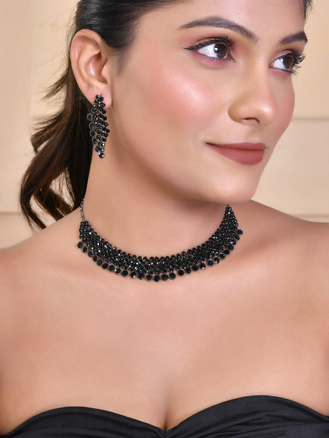 VOJ Women Black Color stainless steel Jewellery Set - Swadesiicart