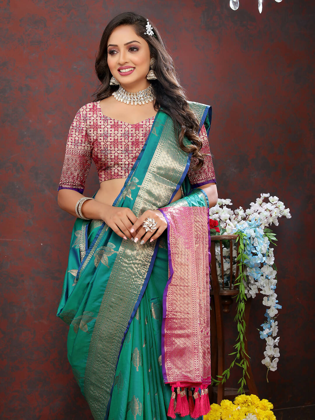 Lorenvalley Fashion Teal Soft Silk Woven Design Zari Weaving Saree - Swadesiicart
