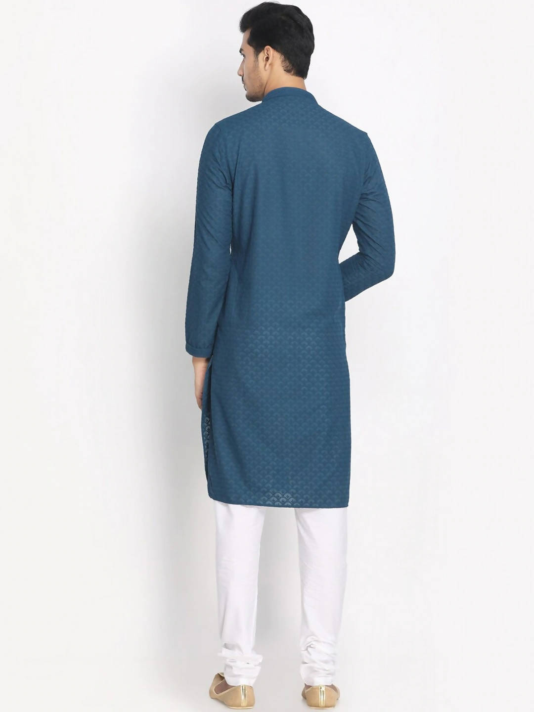 Manyavar Men Blue & White Chikankari Embroidered Kurta with Pyjamas | Swadesiicart