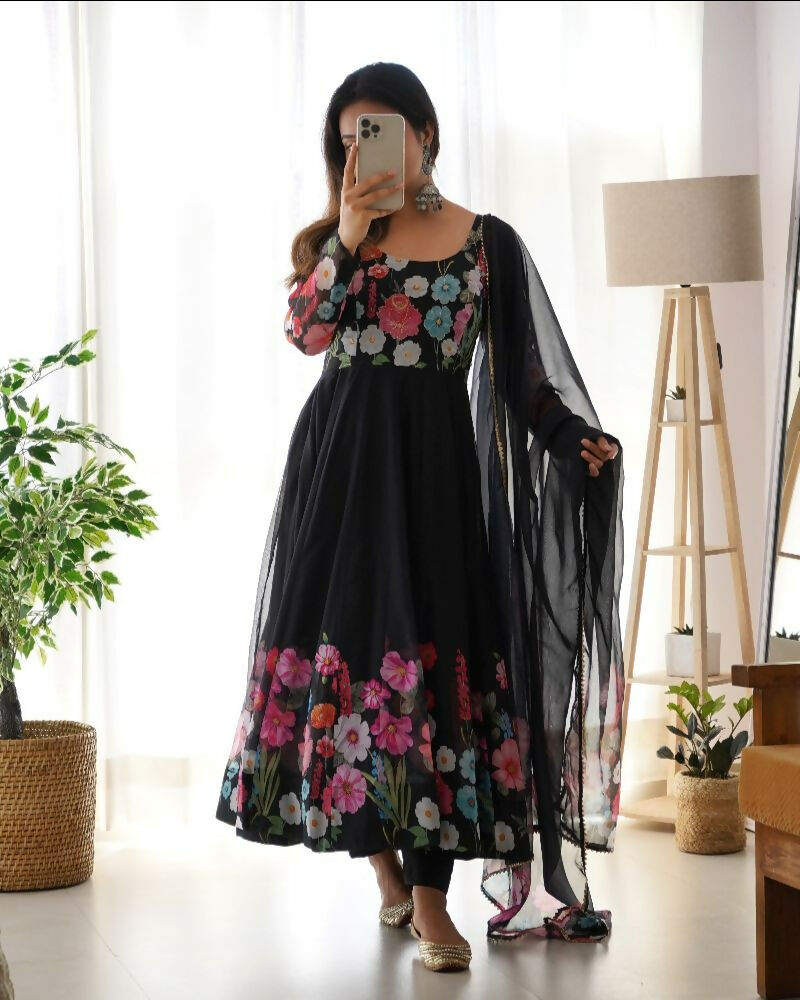 Joban Fashion Black Kurta Set Organza Sequin Embroidery Work - Swadesiicart