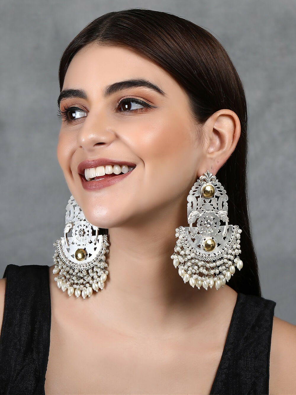 Joban Fashion Women Ghungroo Style Silver Tone Earrings | Swadesiicart