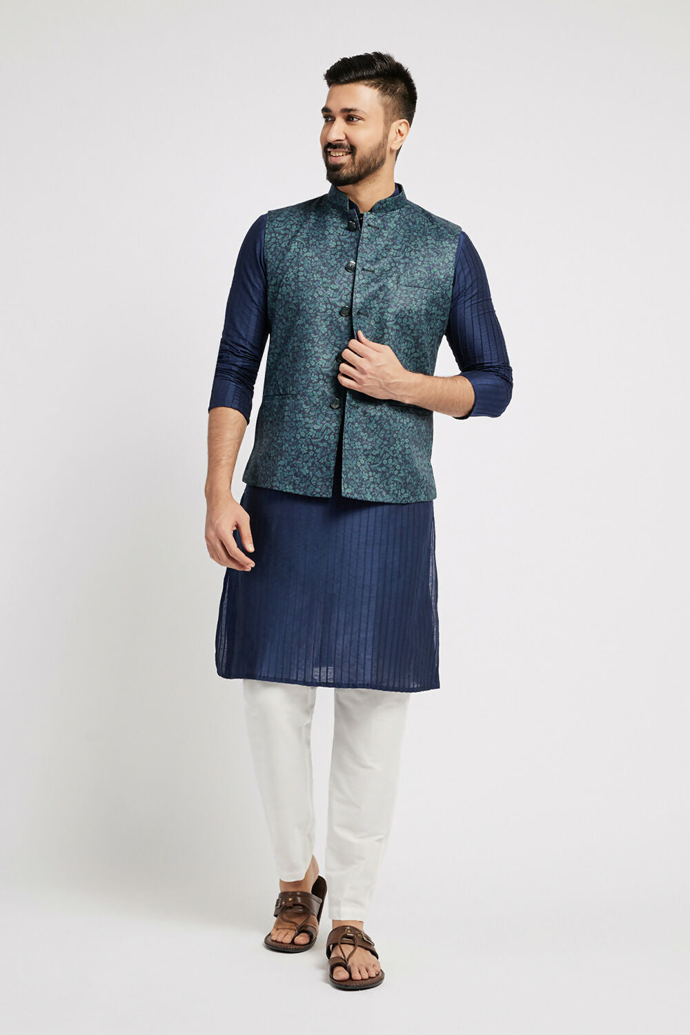 Ethnic India Navy Blue Bundi Men's Jacket Geometric Polyester | Swadesiicart