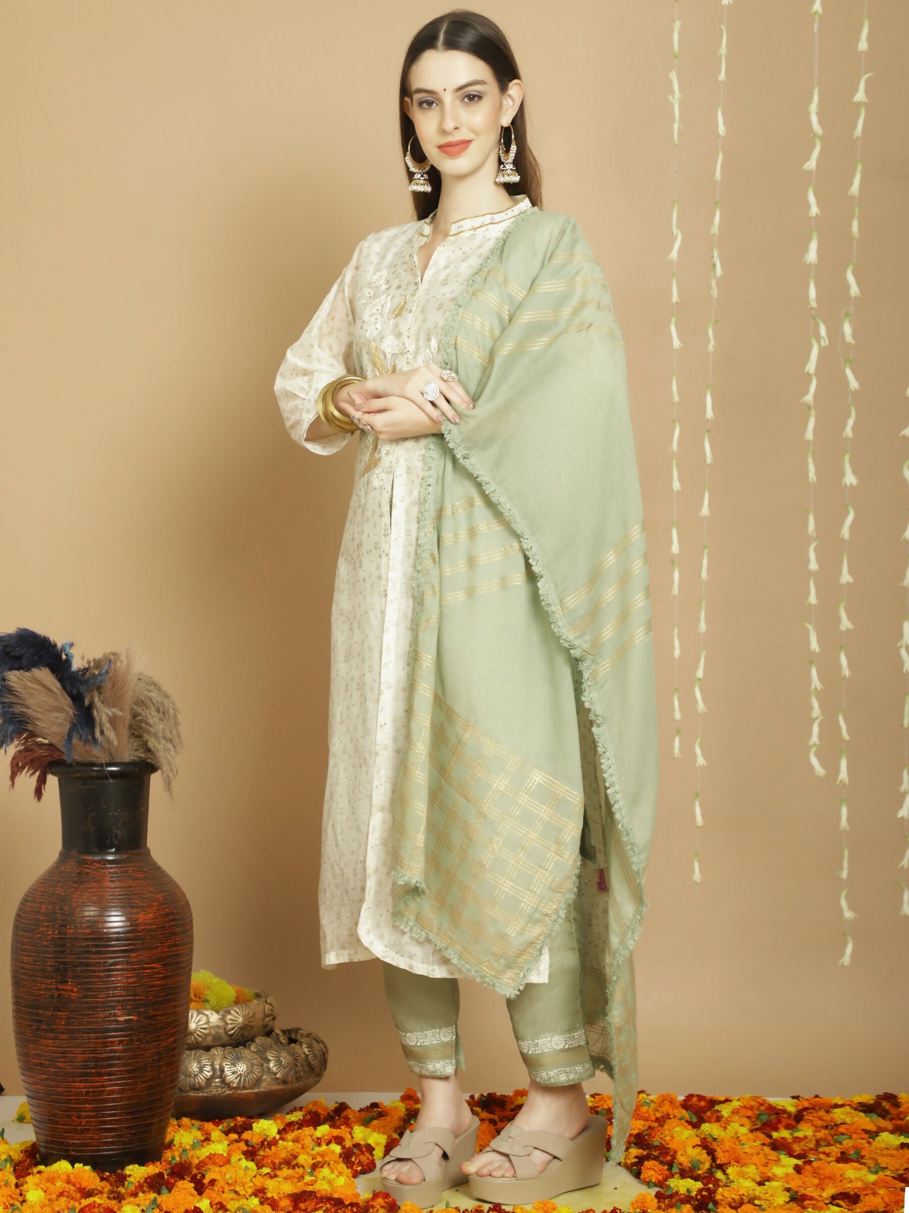 Jyoti Fashion Women's Off White Chanderi Silk Elegant Jardoshi Kurta with Trouser & Dupatta | Swadesiicart