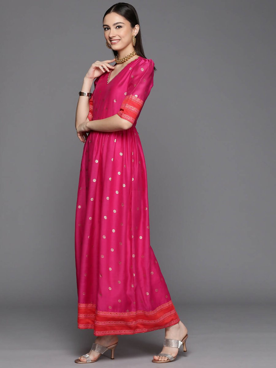 Ahalyaa Women's Pink Chanderi Gold Foil Print Dress | Swadesiicart