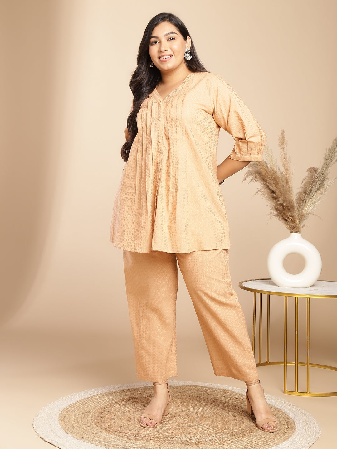 Janasya Pleated Jacquard Peach Self Design V-Neck Co-Ords - Swadesiicart