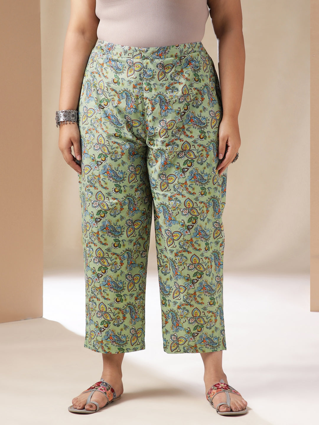 Janasya Straight Cambric Sage Ethnic Motifs V-Neck Co-Ords - Swadesiicart