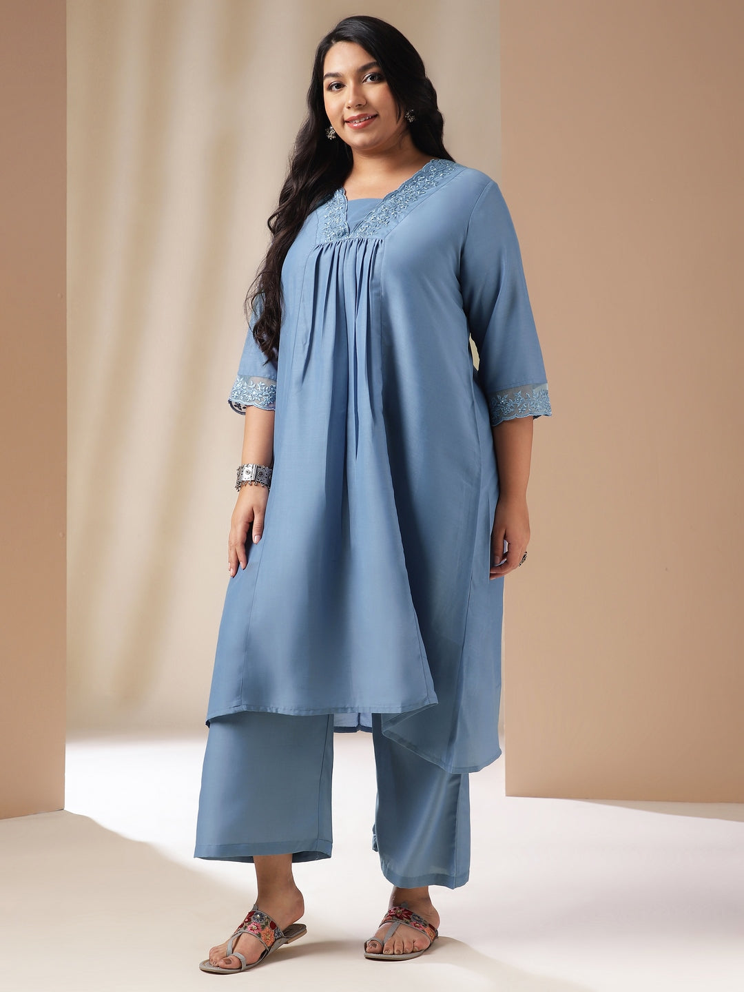 Janasya Gathering Muslin Blue Solid V-Neck Set | Swadesiicart