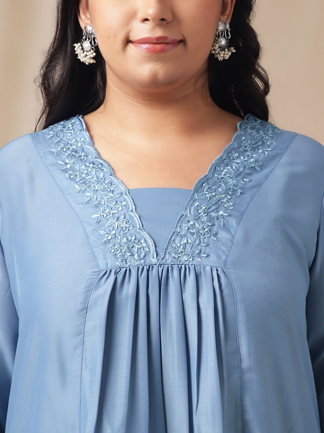 Janasya Gathering Muslin Blue Solid V-Neck Set | Swadesiicart