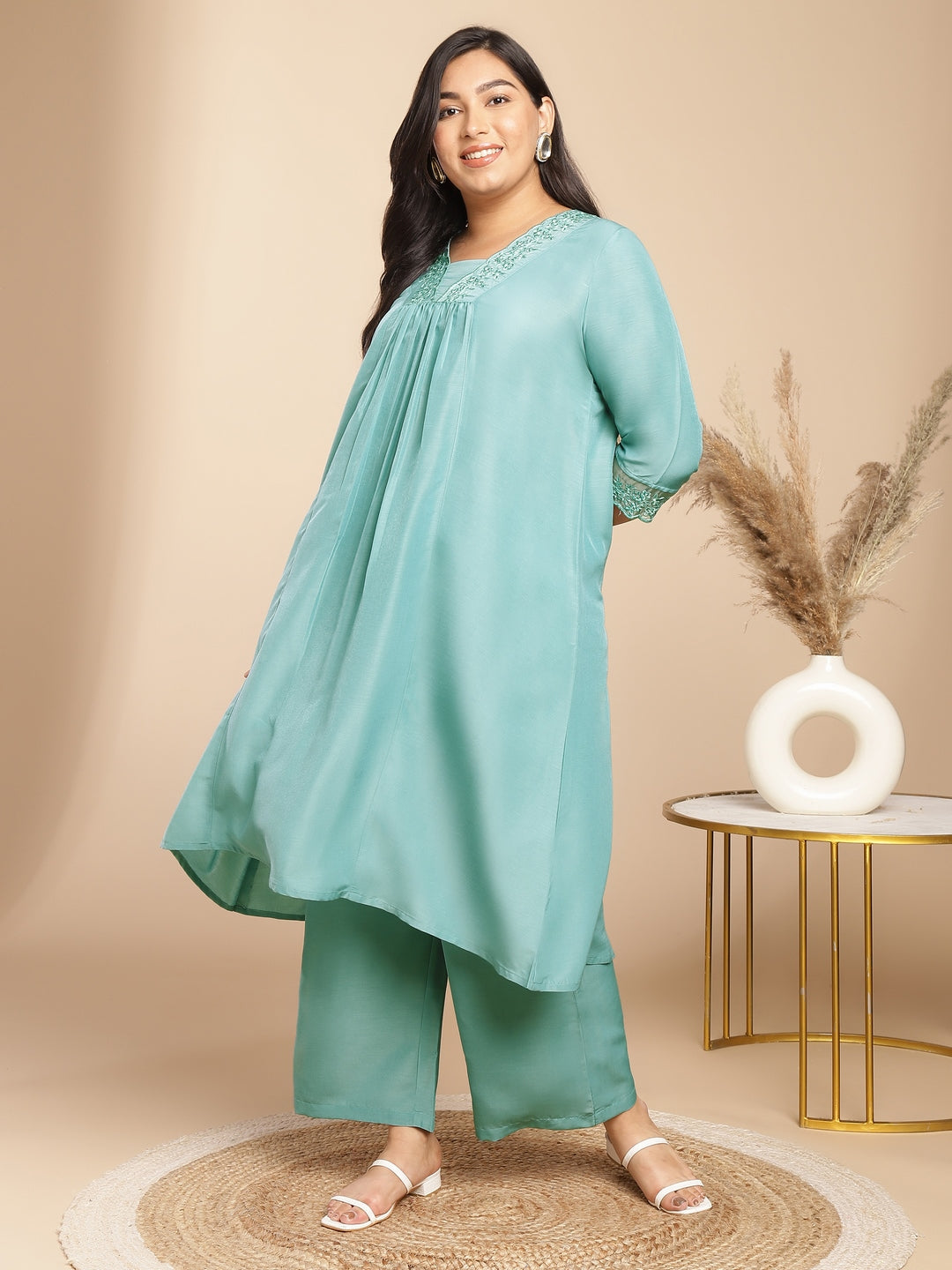 Janasya Gathering Muslin Sage Yoke Embroidery V-Neck Kurta Set | Swadesiicart