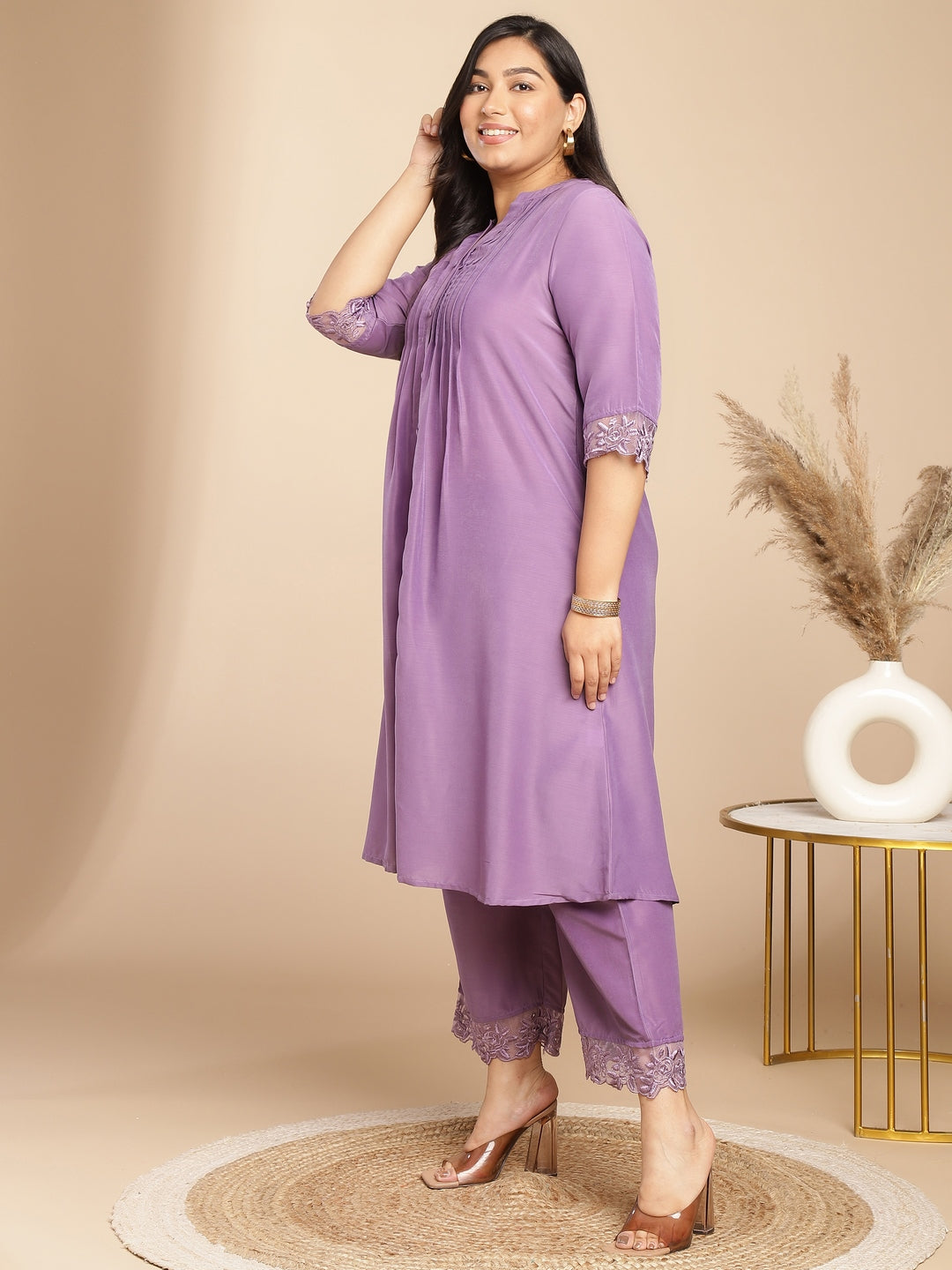 Janasya Pleated Muslin Lavender Embroidered V-Neck with Band Collar Kurta & Bottom | Swadesiicart