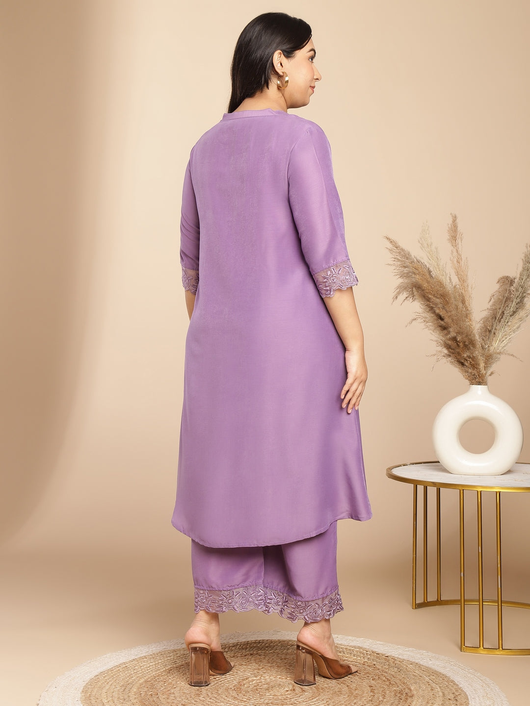 Janasya Pleated Muslin Lavender Embroidered V-Neck with Band Collar Kurta & Bottom | Swadesiicart
