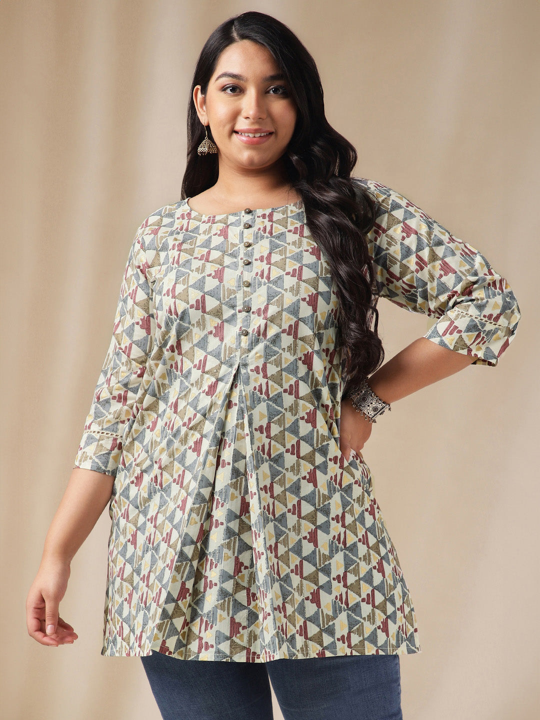 Janasya Regular Cambric Off White Gemometric Round Neck Tunic | Swadesiicart