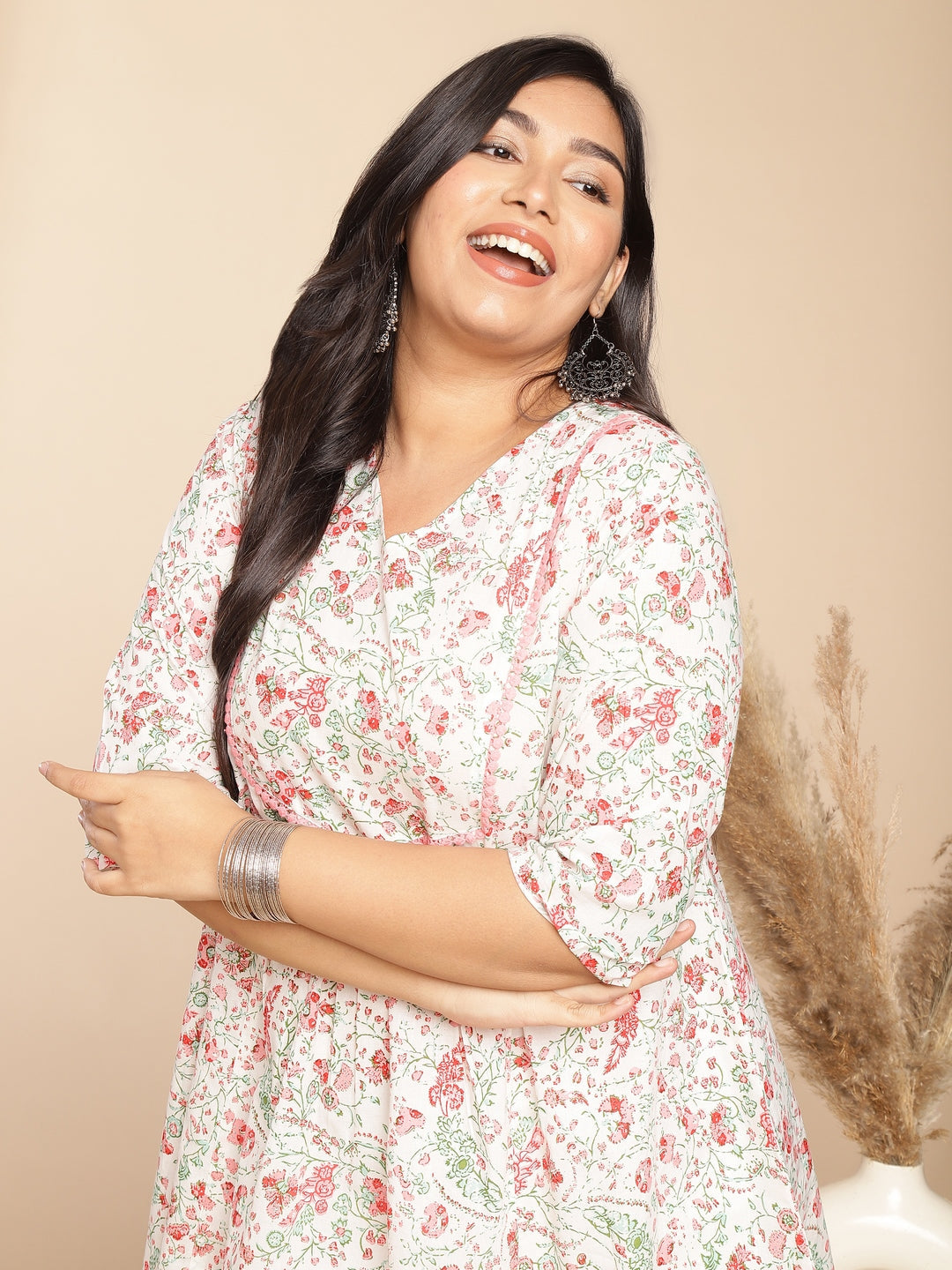 Janasya A-Line Cambric White Floral V-Neck Tunic | Swadesiicart