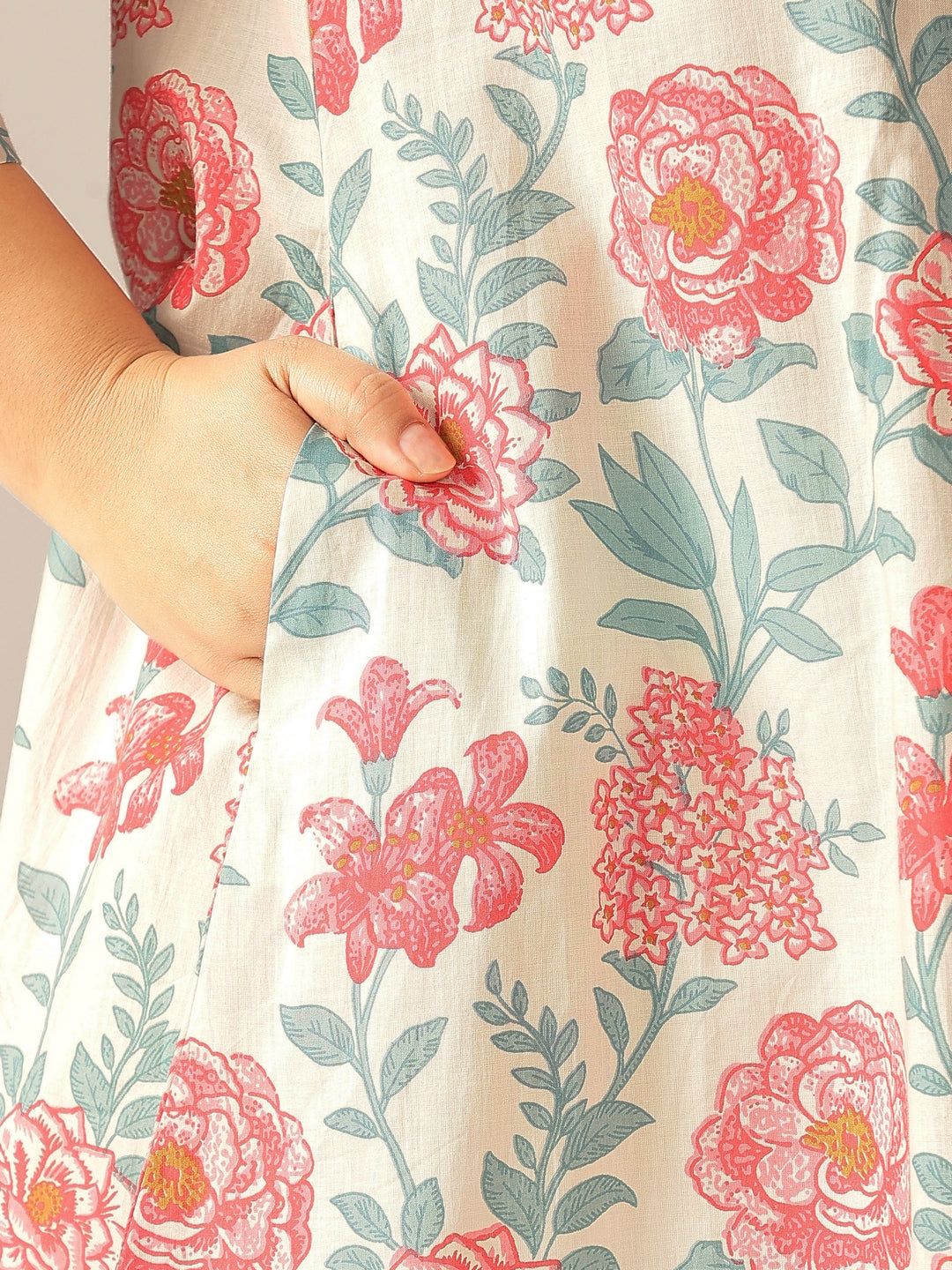 Janasya Light Cotton Floral A-Line Tunic | Swadesiicart