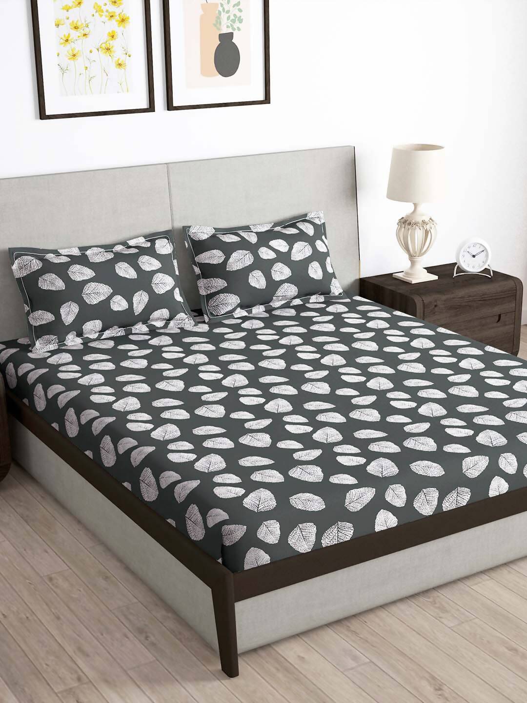 Story@home Green & White Floral Microfiber 180 TC Bedsheet With Pillow Cover - Swadesiicart