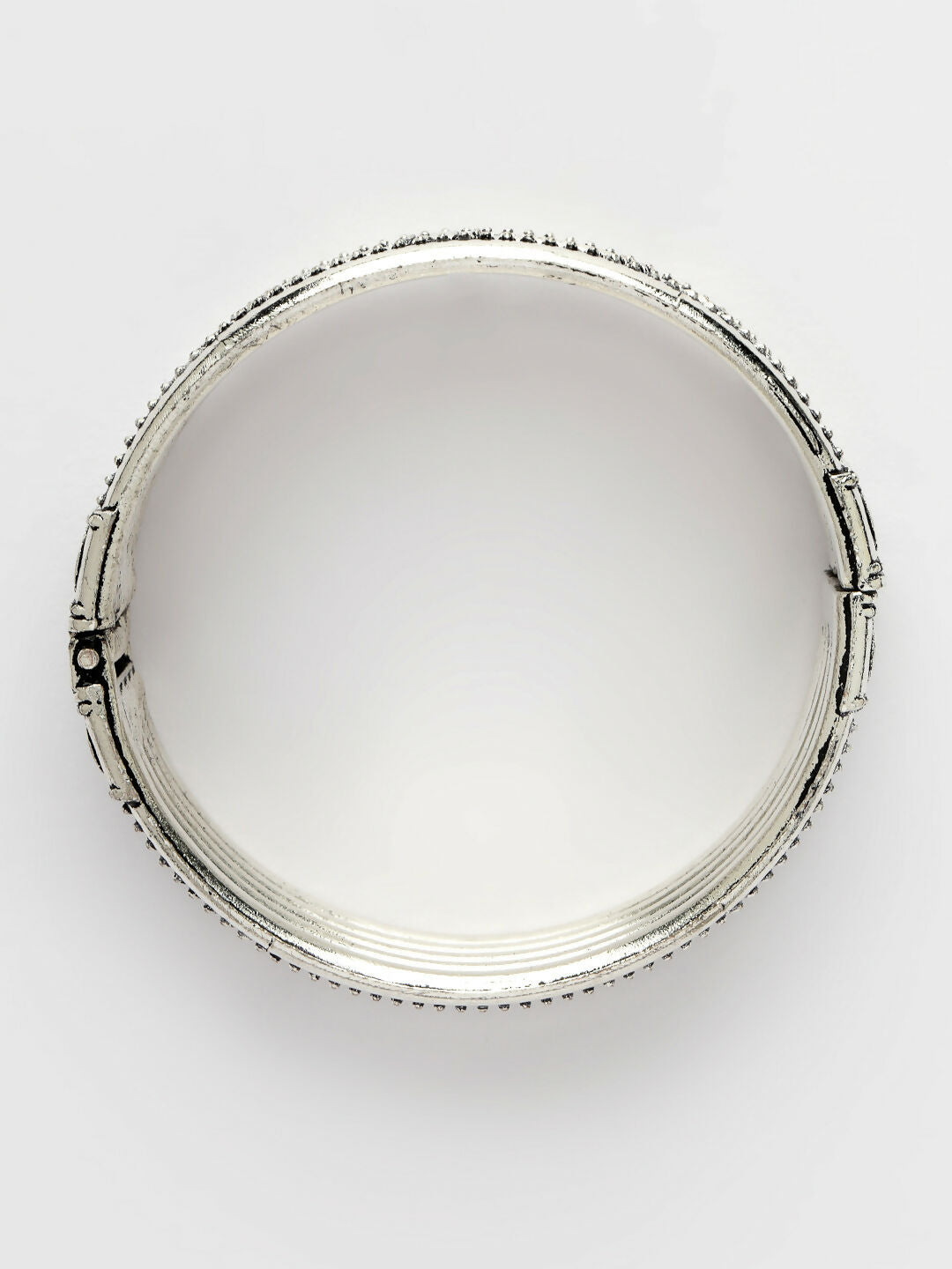 NVR Women's Set of 2 Silver-Toned German Silver Oxidised Kada Bangle - Swadesiicart