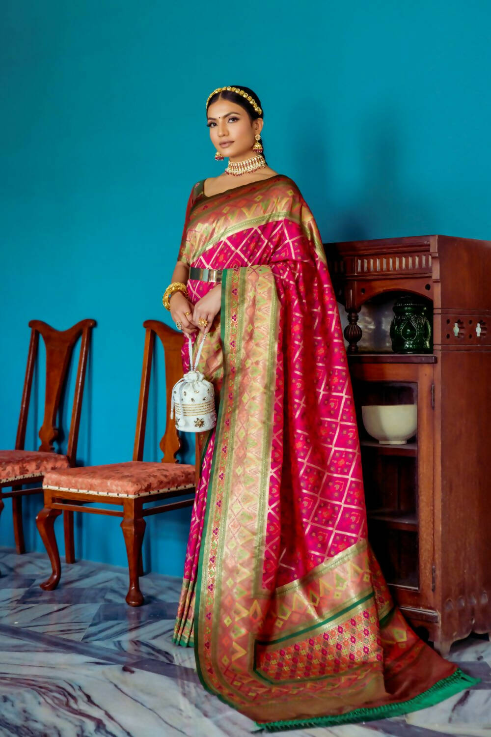 Vishnu Weaves Women's Wine Patola Banarasi Silk Meenakari Zari Woven Saree with Blouse - Swadesiicart
