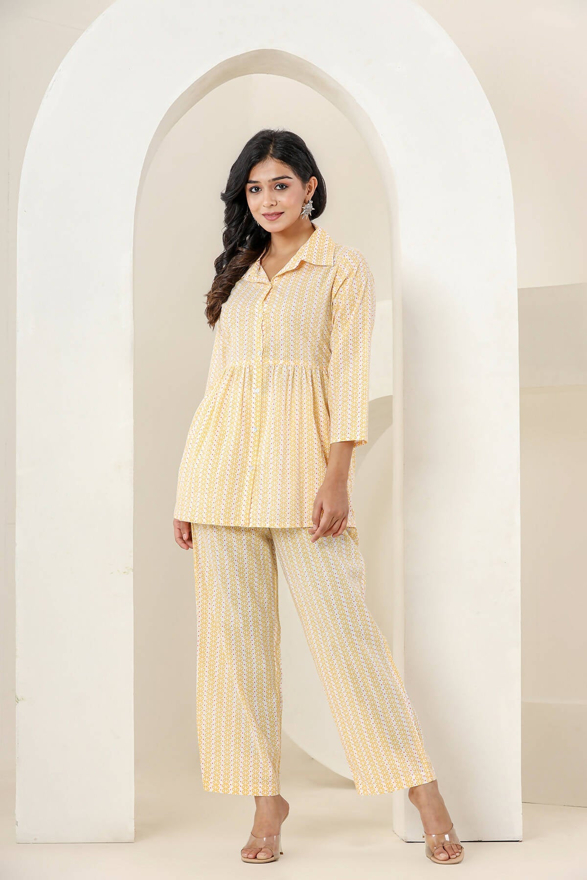 Kaajh Women's Yellow Printed Cotton Co-ord Set - Swadesiicart