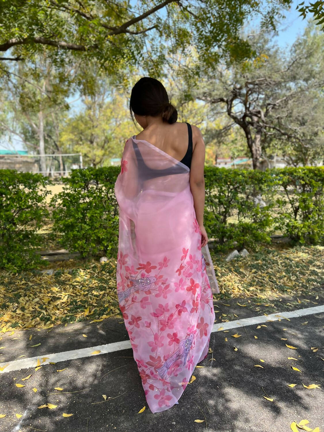 Vamsee Pink Organza Saree - Swadesiicart