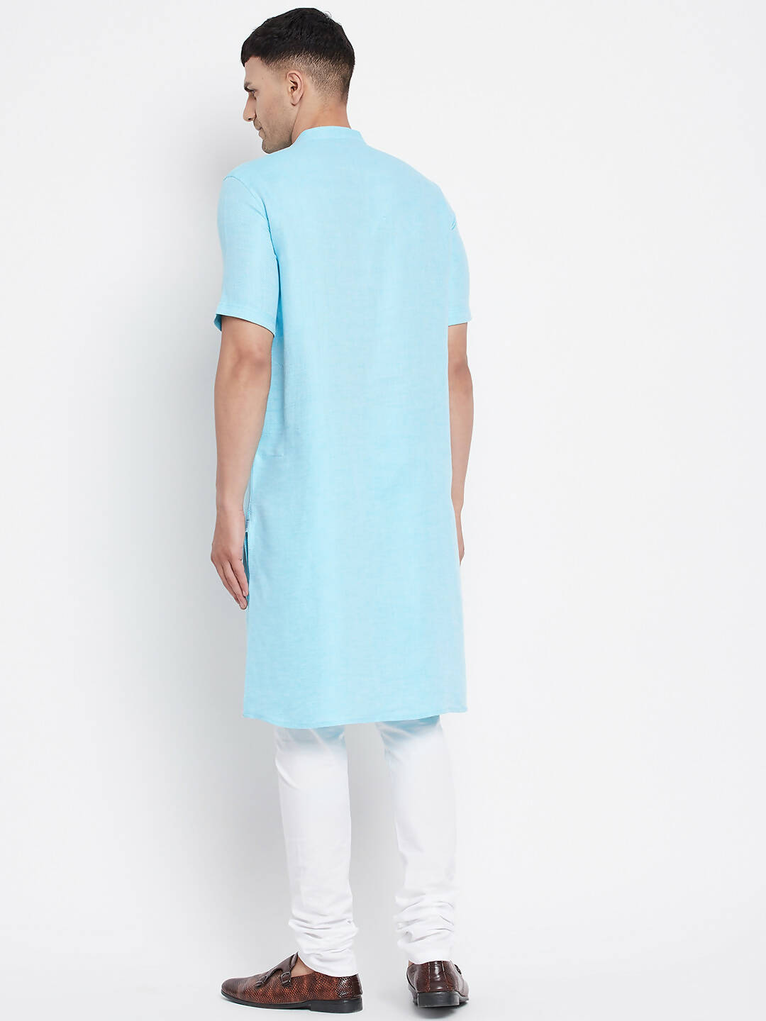 Even Apparels Blue Color Pure Cotton Men's H/S Kurta With Band Collar | Swadesiicart