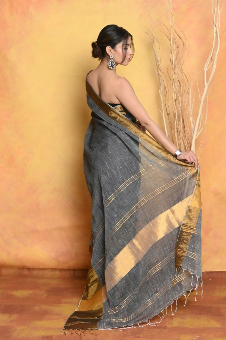 Very Much Indian Handloom Pure Cotton Linen Saree With Golden Border - Grey Gold | Swadesiicart