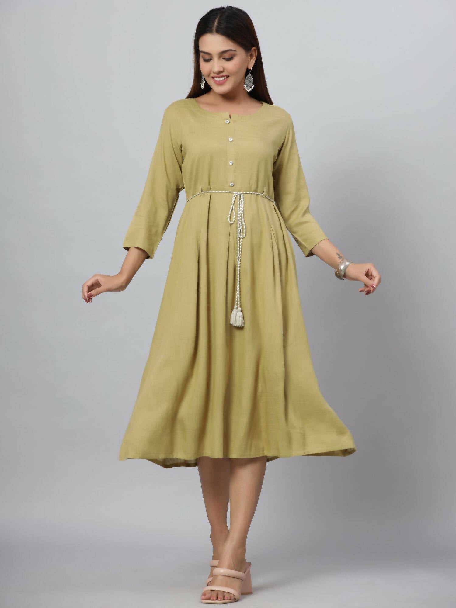 Juniper Women's Green Rayon Slub Solid Dress | Swadesiicart
