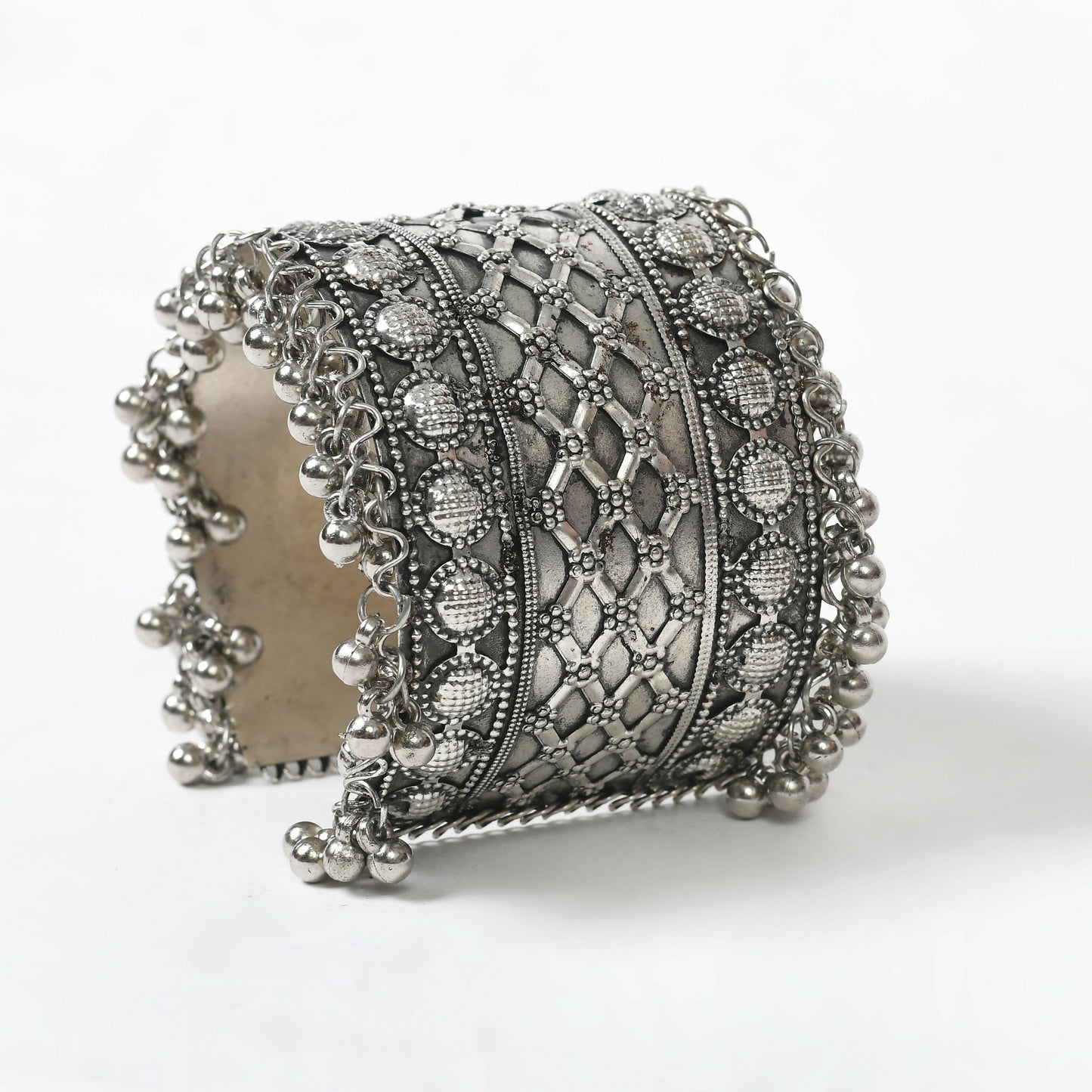 Mominos Fashion Joharkamal Oxidised Silver-Plated Ghungroo Handcraft Bracelet - Design 023 - Swadesiicart