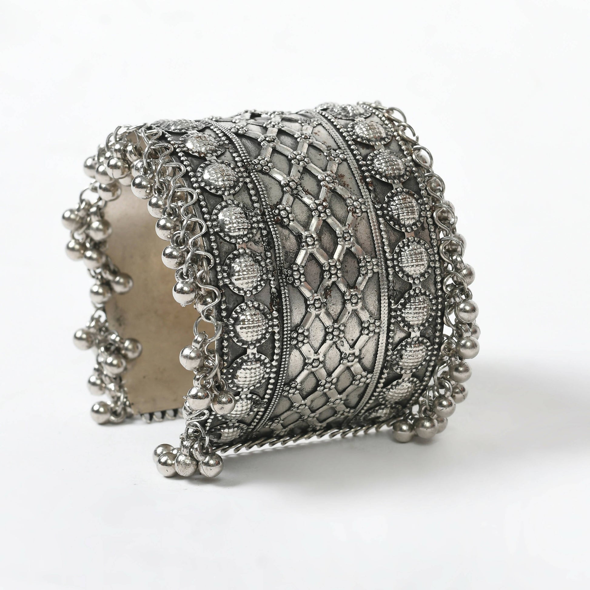 Mominos Fashion Joharkamal Oxidised Silver-Plated Ghungroo Handcraft Bracelet - Design 023 - Swadesiicart