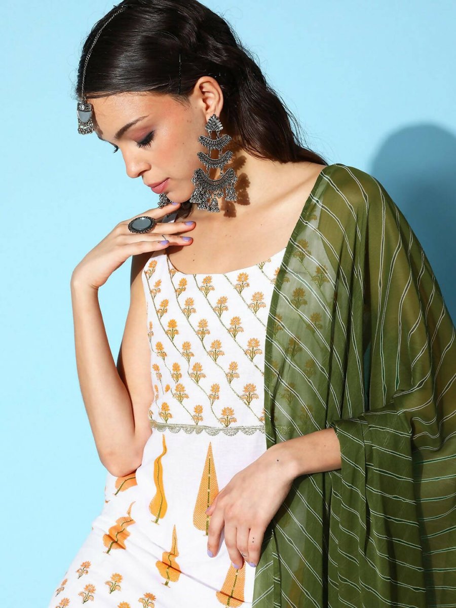 Ahalyaa Women's White Colour Pure Cotton Pigment Printed Kurta Pant Set With Dupatta | Swadesiicart
