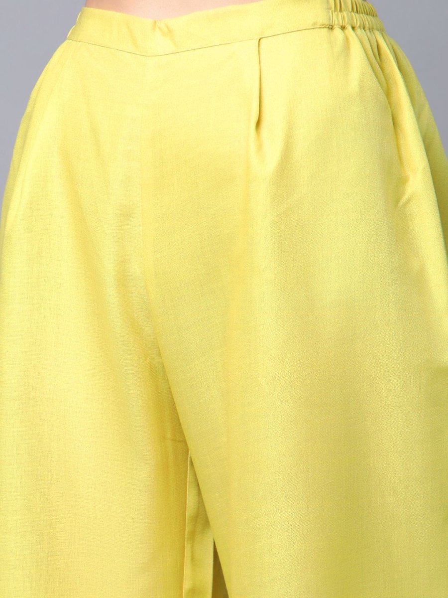 Ahalyaa Women's Yellow Pure Blend Digital Printed Kurta Palazzo Set | Swadesiicart