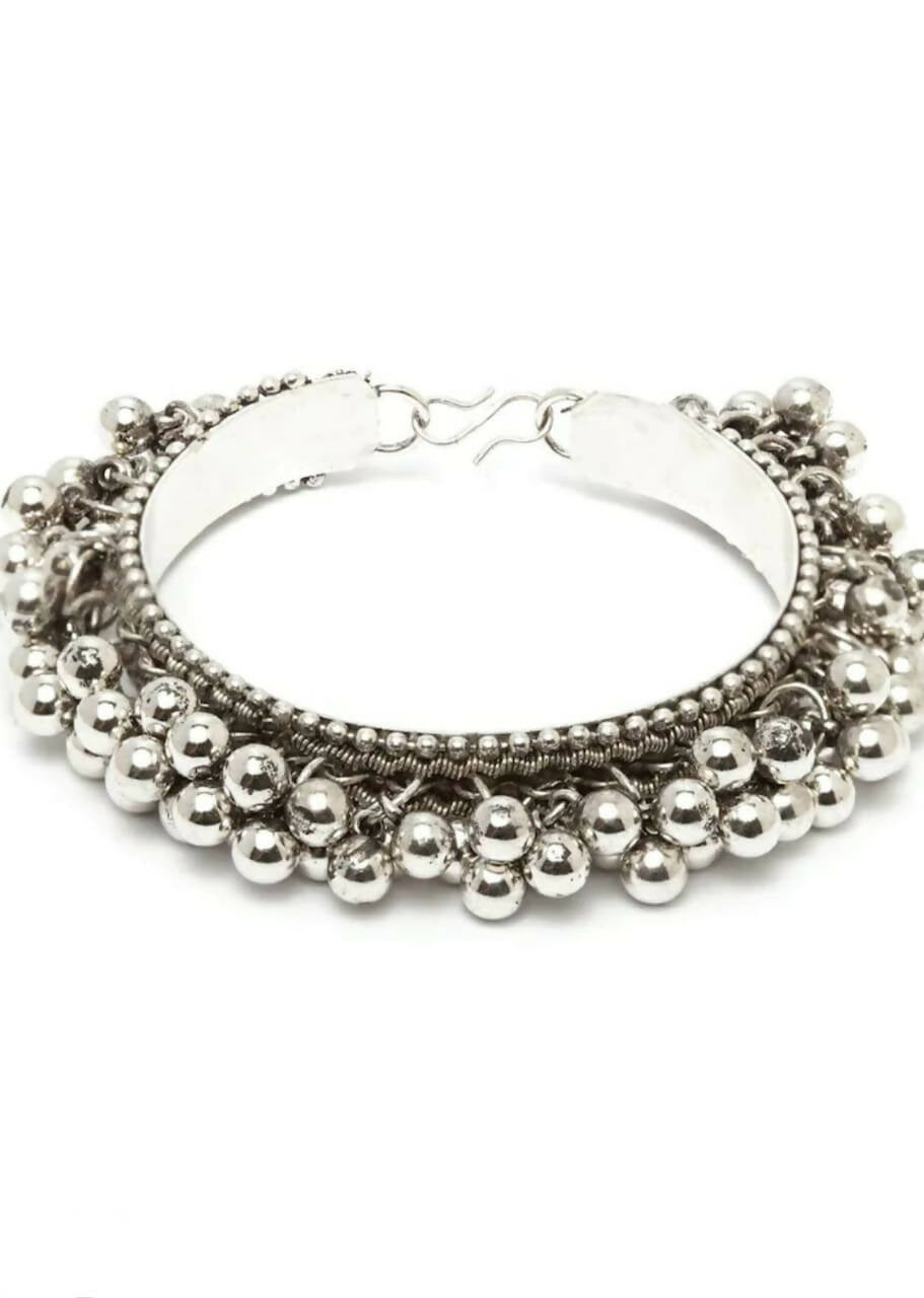 Mominos Fashion Johar Kamal Silver-Plated Brass Finish Radha Kishan Long Neckalce Combo Set For Women - Swadesiicart