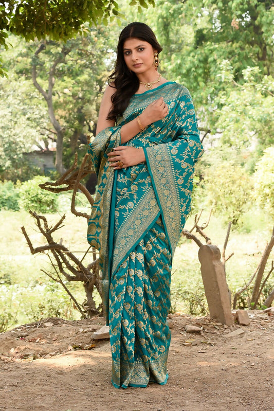 Joban Fashion Green Banarasi Soft Pure Handloom Banarasi Silk Saree | Swadesiicart
