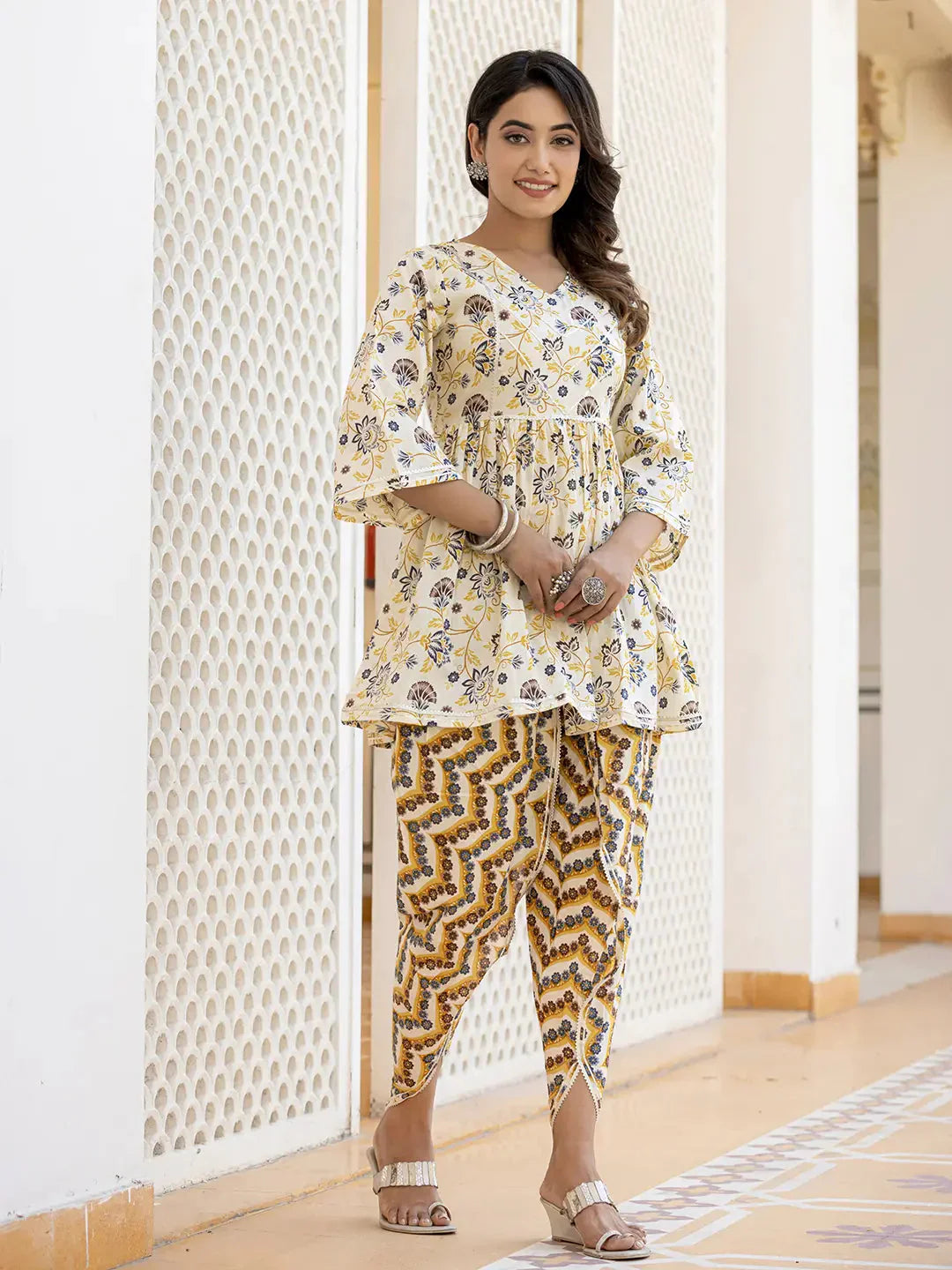 Yufta Yellow Gotta Patti Kurti with Dhoti Pants Set - Swadesiicart