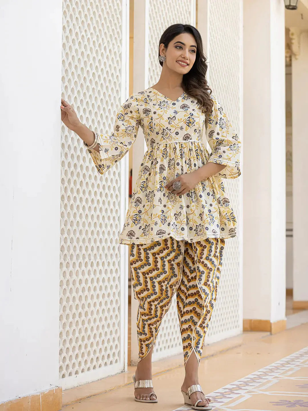 Yufta Yellow Gotta Patti Kurti with Dhoti Pants Set - Swadesiicart
