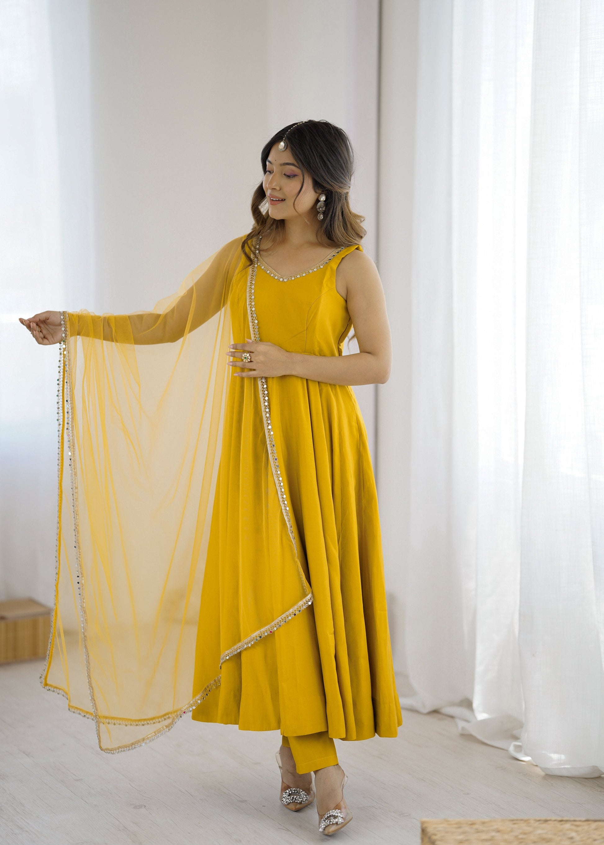 Lorenvalley Fashion Yellow Pure Romansilk Chanderi Fabric Yoke Fancy Lace Work Anarkali Kurta Pant With Dupatta Set - Swadesiicart