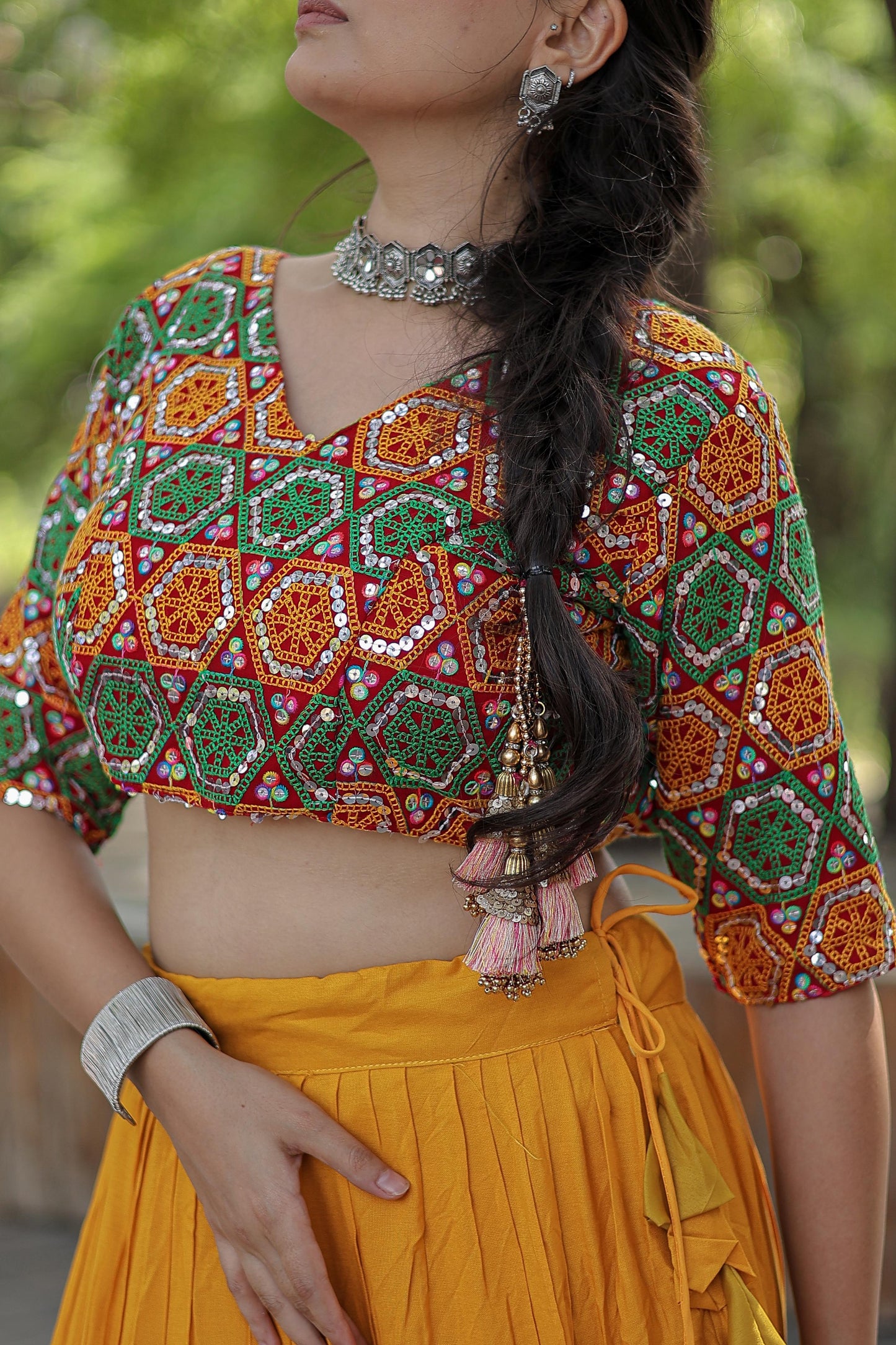 Lorenvalley Yellow Premium Rayon Lehenga with Georgette Embroidered Traditional Thread work Choli | Swadesiicart
