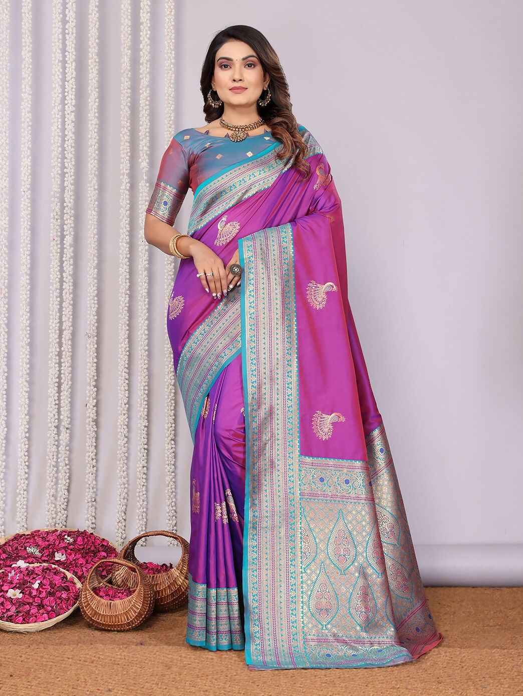 Joban Fashion Banarasi Pink Small Butti Soft Silk Saree | Swadesiicart