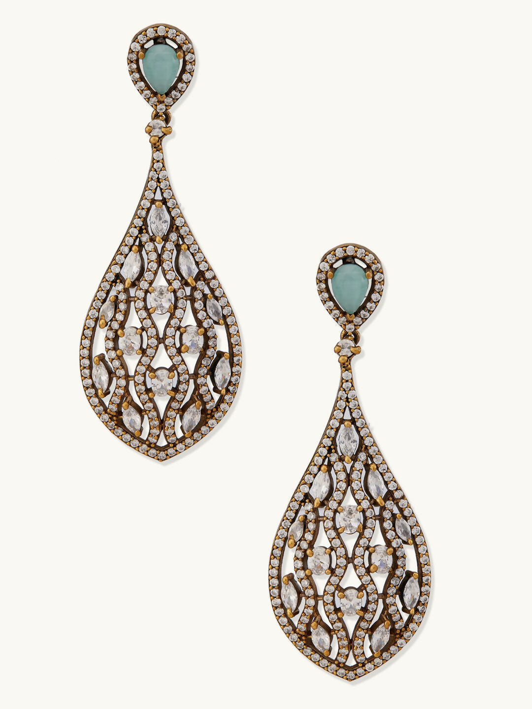 Nuyug 22k Gold-Plated Zircon Choker Set | Swadesiicart
