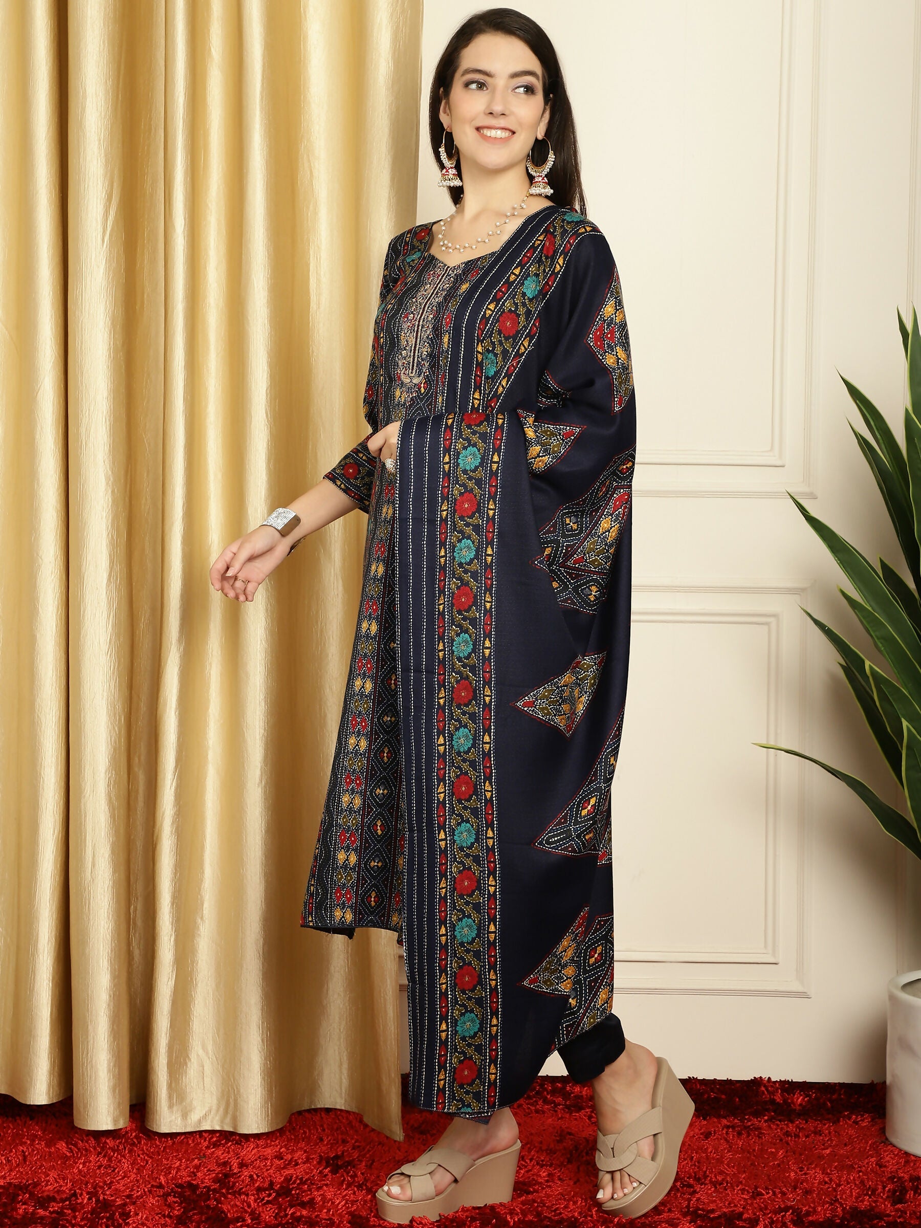 Jyoti Fashion Women's Navy Blue Pashmina Floral Digital Printed Kurta with Trouser & Dupatta | Swadesiicart