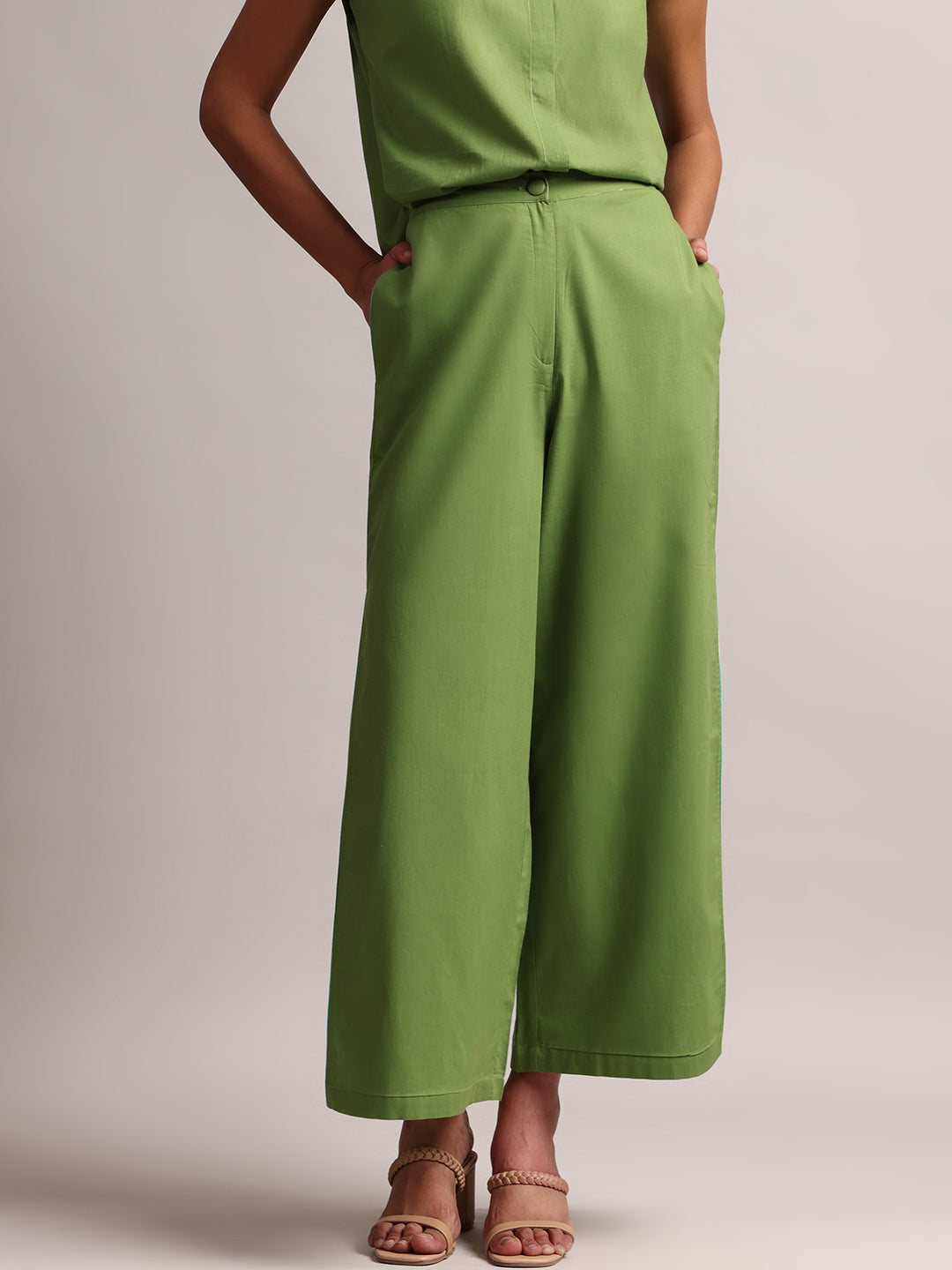 Zaccai Women's Green Cambric Solid Co-Ords - Swadesiicart
